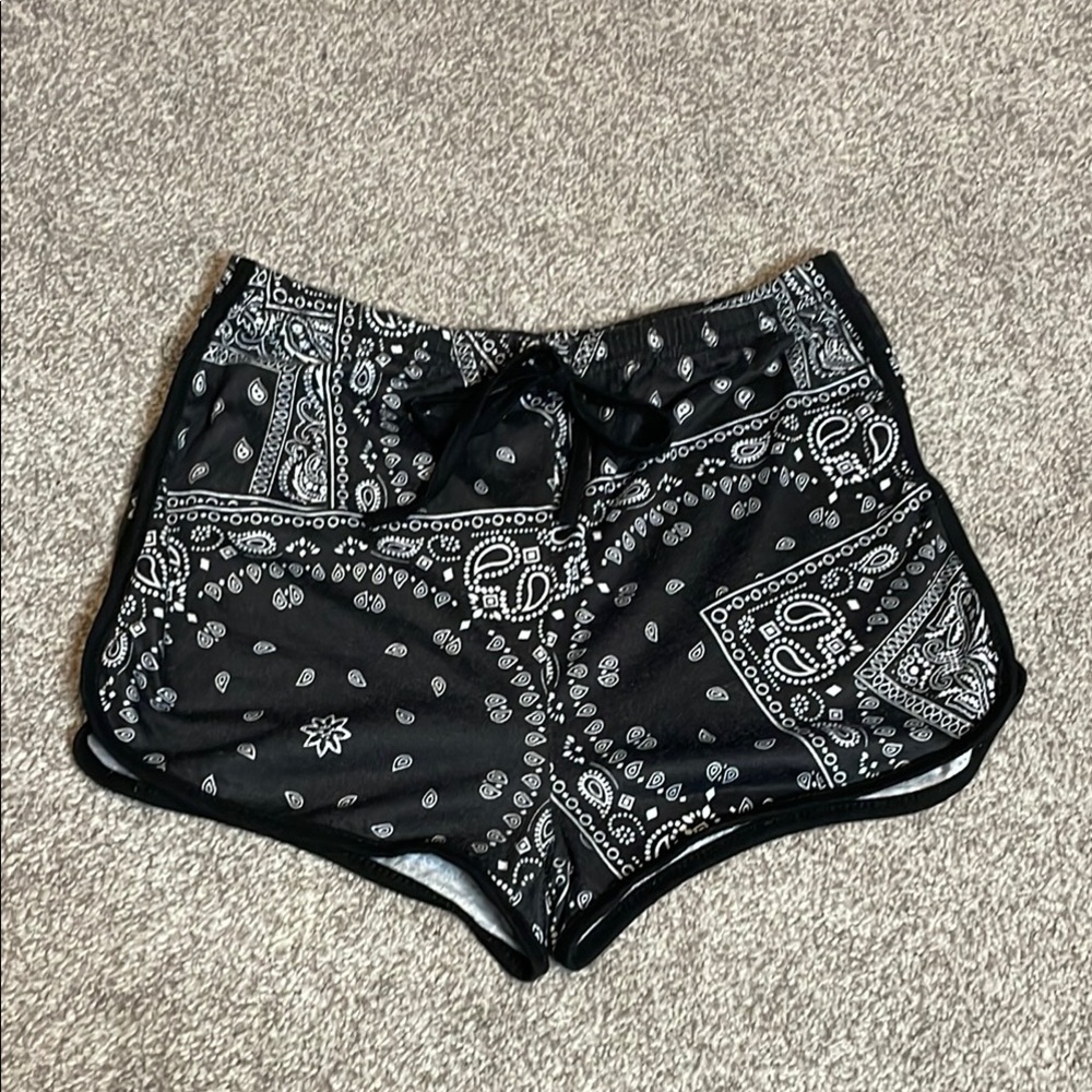 Bandana style black shorts